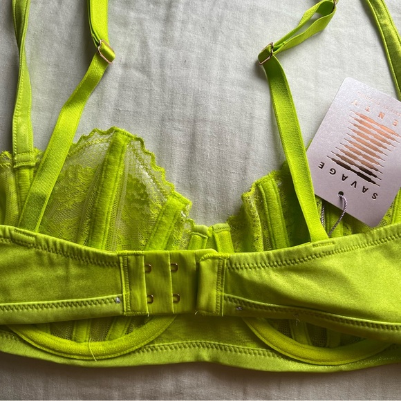 Savage X Fenty Bra - Picture 3 of 5